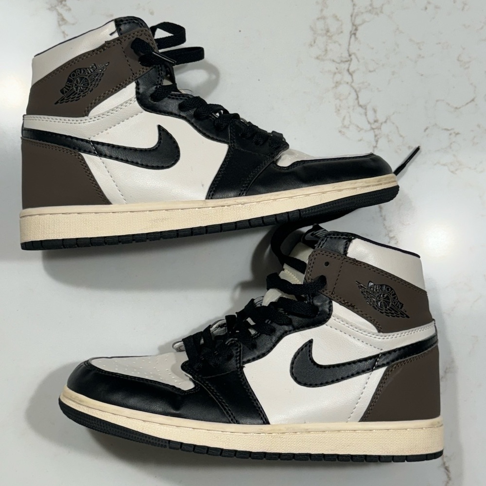 Air Jordan 1 OG Retro High - Mens 8.5